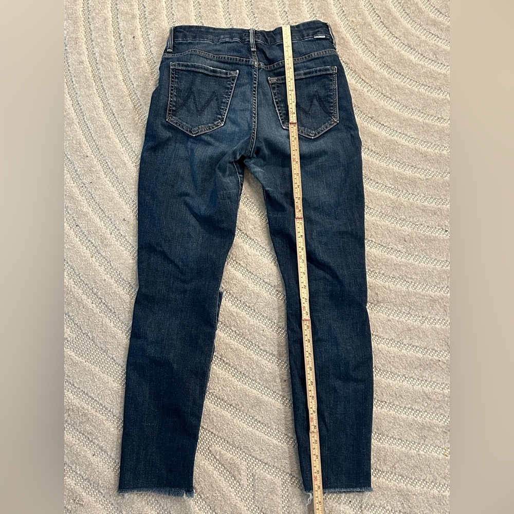 MOTHER High Waisted Looker Ankle Fray in Close To The Edge - Size 26 - Picture 12 of 12